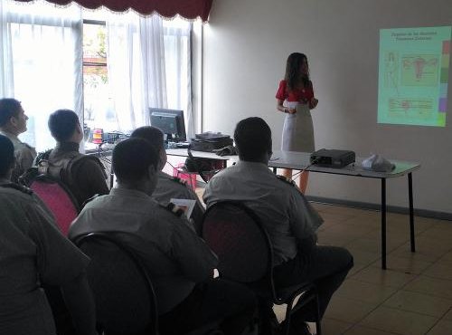 Servicio de Salud Arica realiza talleres y visitas a terreno para la prevención del VIH Servicio de Salud Arica realiza talleres y visitas a terreno para la prevención del VIH