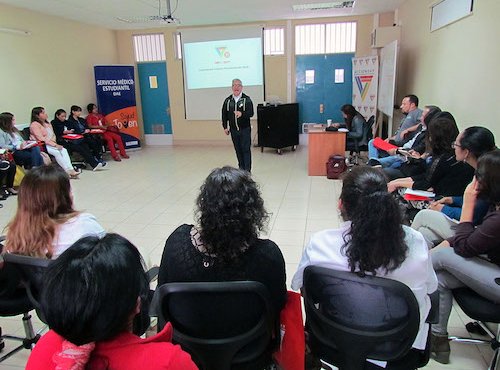 Arica: Ministerio de Salud y ACCIONGAY realizaron taller sobre diversidad sexual y VIH