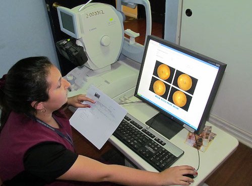 Arica: Establecimientos de salud cuentan con telemedicina para urgencias y especialidades