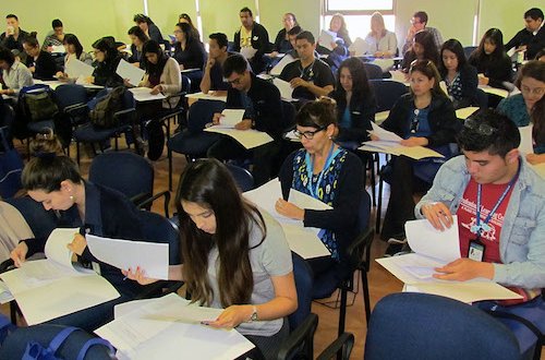 Arica: Equipos se capacitaron sobre automanejo en la atención de personas con diabetes e hipertensión