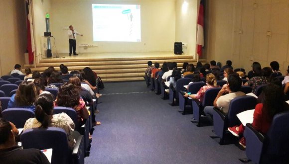 Servicio de Salud Arica organizó charla sobre cotización obligatoria para personal a honorarios Servicio de Salud Arica organizó charla sobre cotización obligatoria para personal a honorarios