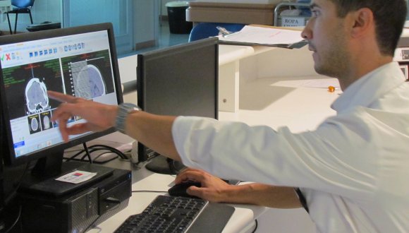 Hospital de Arica realizó inédita neurocirugÃa en paciente con fractura cervical Hospital de Arica realizó inédita neurocirugÃa en paciente con fractura cervical