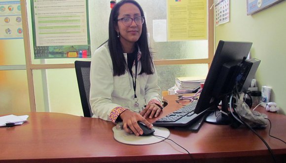 Unidad de Atención y Control en Salud Sexual del Hospital de Arica amplía atención con nuevo horario y médico infectólogo