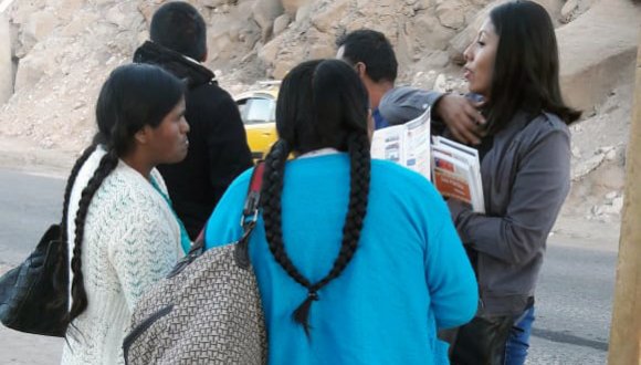 Servicio de Salud Arica realizó primer operativo para informar sobre derechos en salud a migrantes Servicio de Salud Arica realizó primer operativo para informar sobre derechos en salud a migrantes