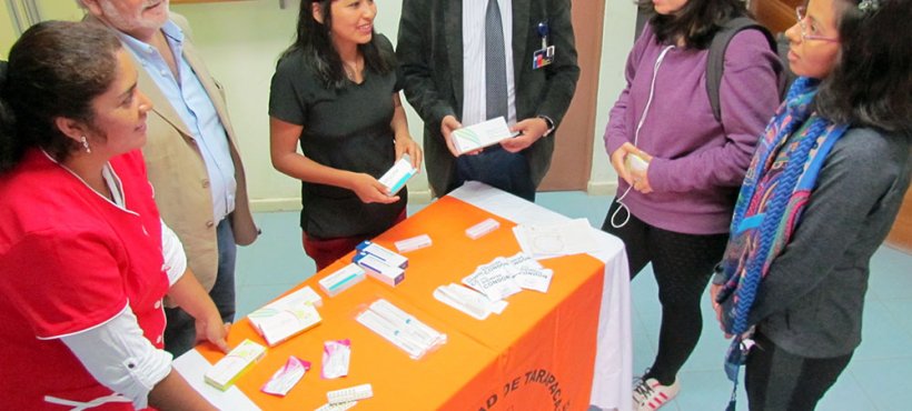 Servicio de Salud Arica firmó convenio con Universidad de Tarapacá para entregar métodos anticonceptivos a estudiantes Servicio de Salud Arica firmó convenio con Universidad de Tarapacá para entregar métodos anticonceptivos a estudiantes