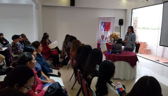 Profesionales de la red de Salud Arica actualizan conocimientos en VIH/Sida