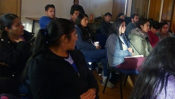 El equipo del CESFAM de Putre tuvo una jornada sobre humanización del trato y manejo del duelo