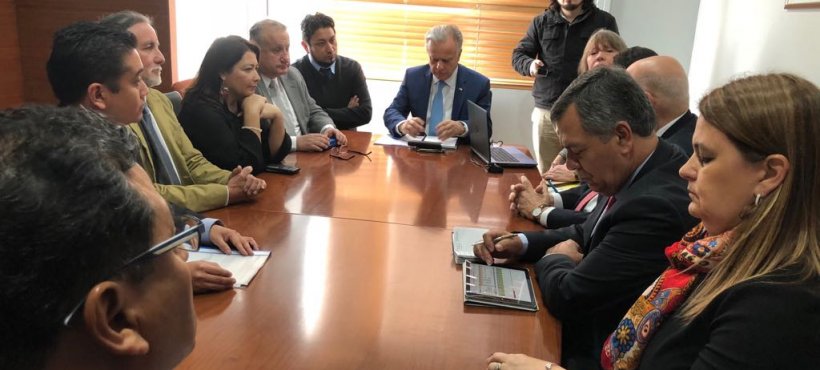 Servicio de Salud Arica plantea convenio de programación entre Gobierno Regional y MINSAL por $73 mil 500 millones en 8 años