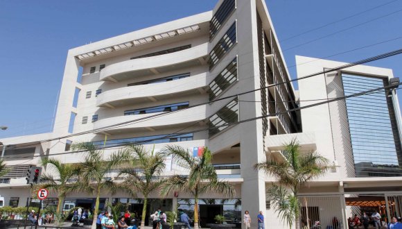 Arica: reprogramación operativo médico en conjunto con Fundación Acrux