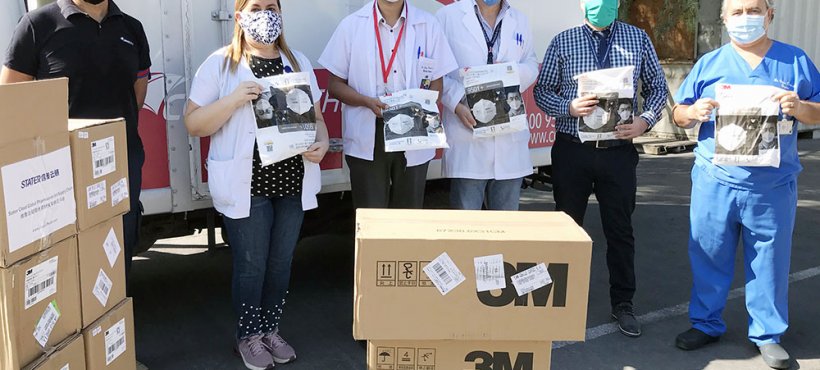 Servicio de Salud Arica recibió donaciones de elementos de protección de los colegios Médico y de Dentistas Servicio de Salud Arica recibió donaciones de elementos de protección de los colegios Médico y de Dentistas
