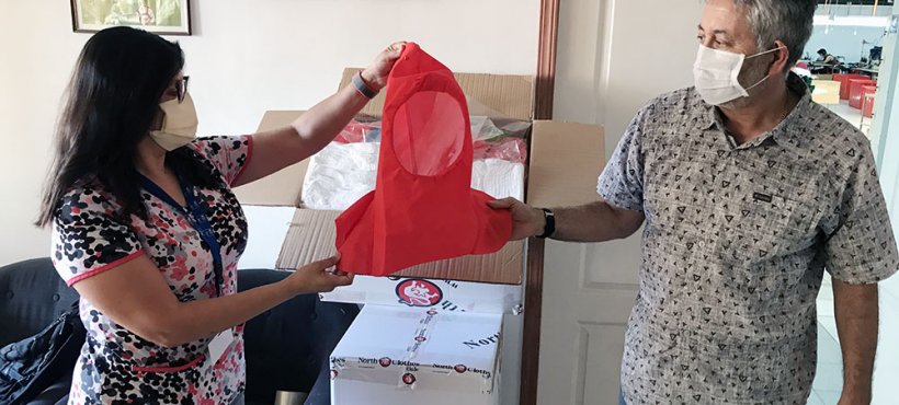 Servicio de Salud Arica recibió donaciones de elementos de protección personal para personal asistencial Servicio de Salud Arica recibió donaciones de elementos de protección personal para personal asistencial
