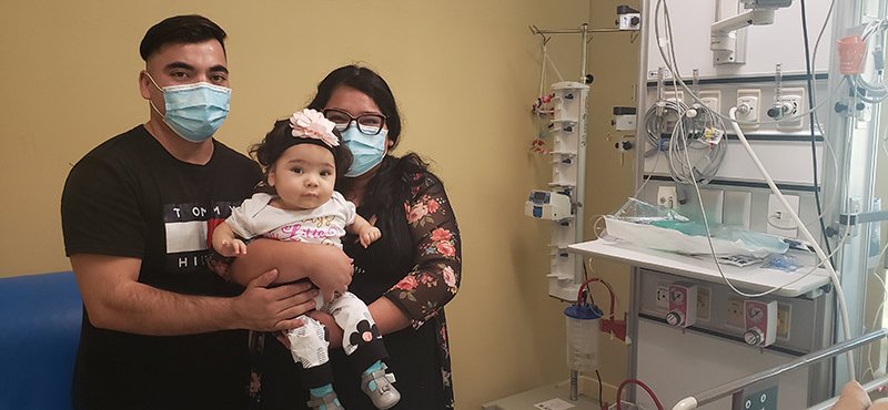 Hospital de Arica: emotiva alta de niña que estuvo más de un año hospitalizada Hospital de Arica: emotiva alta de niña que estuvo más de un año hospitalizada