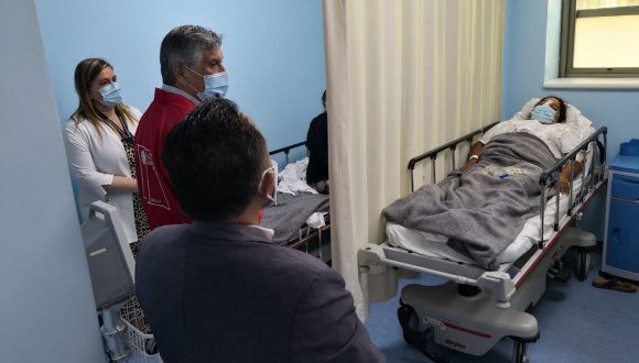 Operativos altruistas resuelven 1.800 atenciones de la lista de espera del Hospital Regional “Dr. Juan Noé”