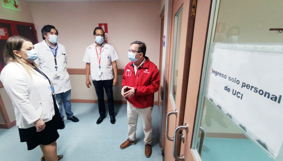 Intendente confirmó en terreno aumento de camas críticas del Hospital de Arica para pacientes covid-19 Intendente confirmó en terreno aumento de camas críticas del Hospital de Arica para pacientes covid-19