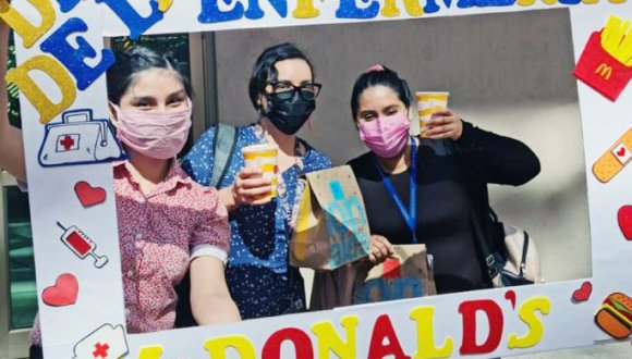 Celebración del Día de la Enfermera contó con exposición y aporte solidario en el Hospital de Arica