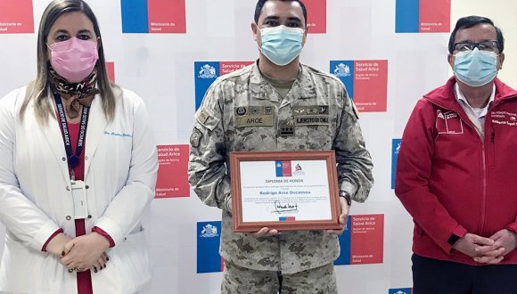 Puesto de atención médica del Ejército permitió atender a 2 mil pacientes del Hospital de Arica Puesto de atención médica del Ejército permitió atender a 2 mil pacientes del Hospital de Arica