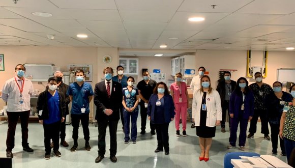 Subsecretario Dougnac visitó UCI del Hospital de Arica para felicitar a equipo por labor en pandemia