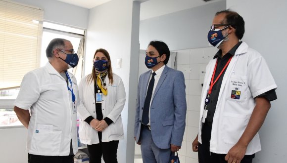 Mil atenciones se realizaron en un nuevo operativo en el Hospital de Arica Mil atenciones se realizaron en un nuevo operativo en el Hospital de Arica