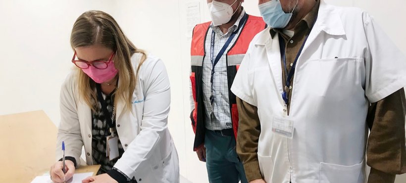 Servicio de Salud Arica inició obras de sala de preparación de fármacos oncológicos en el hospital regional Servicio de Salud Arica inició obras de sala de preparación de fármacos oncológicos en el hospital regional