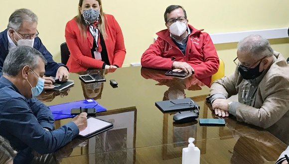Servicio de Salud Arica realizó segunda mesa regional con parlamentarios y autoridades de gobierno Servicio de Salud Arica realizó segunda mesa regional con parlamentarios y autoridades de gobierno