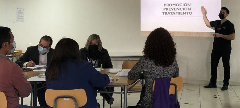 Servicio de Salud Arica realiza charlas de salud mental a comunidades educativas Servicio de Salud Arica realiza charlas de salud mental a comunidades educativas