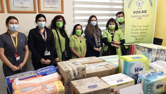 Voluntariado católico del Hospital de Arica realizó donativo para pacientes con motivo de 15 aniversario