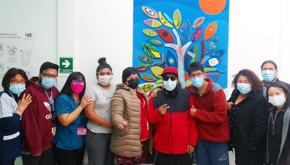 Usuarios de Hospital de DÃa para adultos del Servicio de Salud Arica tuvieron talleres de arte Usuarios de Hospital de DÃa para adultos del Servicio de Salud Arica tuvieron talleres de arte