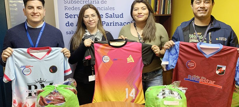 Servicio de Salud Arica y Parinacota entregó ropa deportiva a equipos de fútbol de funcionarias y funcionarios