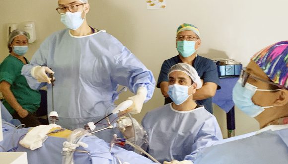 Red asistencial de Arica y Parinacota destaca en tiempos de espera para cirugÃas y consultas de especialidad no GES Red asistencial de Arica y Parinacota destaca en tiempos de espera para cirugÃas y consultas de especialidad no GES