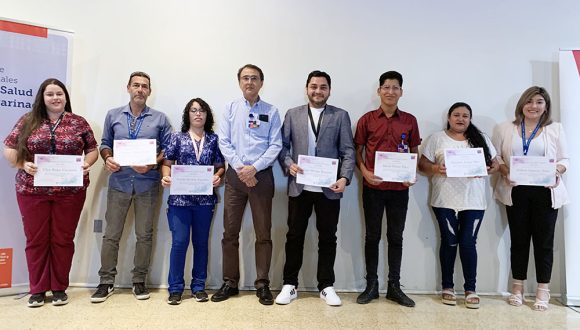 Servicio de Salud Arica y Parinacota y hospital premiaron a embajadores del buen trato Servicio de Salud Arica y Parinacota y hospital premiaron a embajadores del buen trato