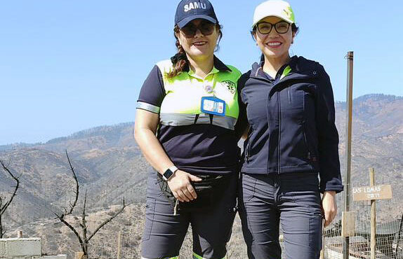 Profesionales del SAMU Arica viajaron a apoyar la respuesta a los incendios forestales Profesionales del SAMU Arica viajaron a apoyar la respuesta a los incendios forestales