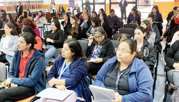 Servicio de Salud Arica y Parinacota refuerza primera atención en trastornos de conducta alimentaria Servicio de Salud Arica y Parinacota refuerza primera atención en trastornos de conducta alimentaria