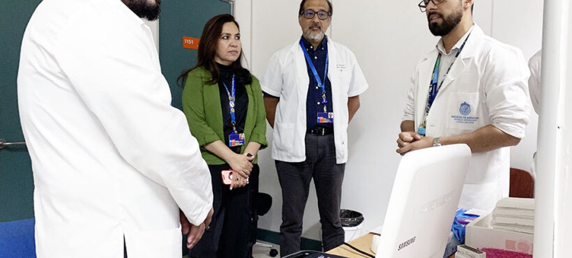 Médicos del hospital clínico de la PUC realizaron operativo de ecografías en el hospital de Arica Médicos del hospital clínico de la PUC realizaron operativo de ecografías en el hospital de Arica