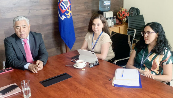 Directora del servicio de salud y alcalde de Arica acordaron plan de trabajo sobre CESFAM Eugenio Petrucelli Directora del servicio de salud y alcalde de Arica acordaron plan de trabajo sobre CESFAM Eugenio Petrucelli