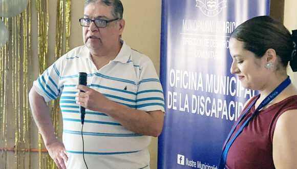 Club de personas usuarias “Delfines del Sol” del ESSMA Sur cumplió 19 años Club de personas usuarias “Delfines del Sol” del ESSMA Sur cumplió 19 años