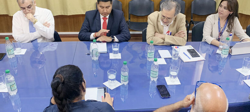 Subsecretario Salgado conforma mesa regional para la formación de médicos especialistas para Arica y Parinacota Subsecretario Salgado conforma mesa regional para la formación de médicos especialistas para Arica y Parinacota