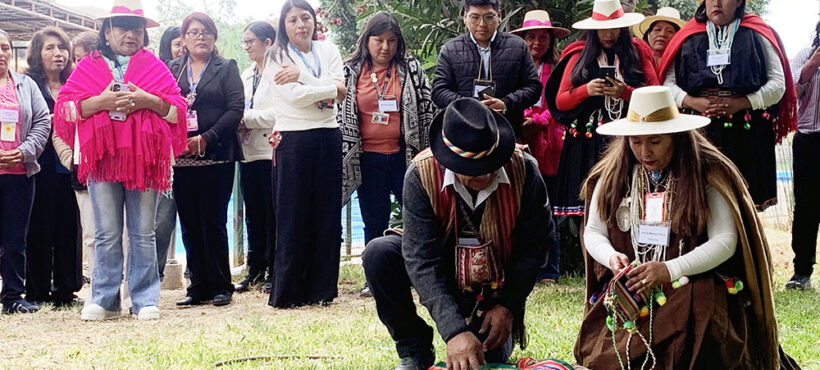 Se reunieron en Arica para aportar a la nueva política de facilitadores interculturales indígenas del sector salud Se reunieron en Arica para aportar a la nueva política de facilitadores interculturales indígenas del sector salud