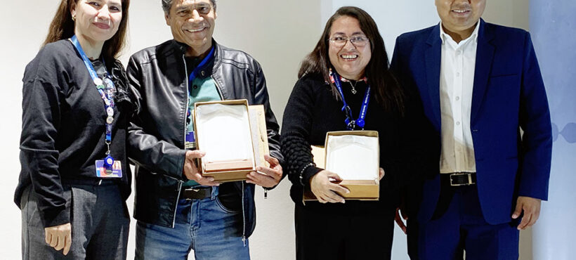 Servicio de Salud Arica y Parinacota entregó distinciones a funcionarias y funcionarios en ceremonia de aniversario Servicio de Salud Arica y Parinacota entregó distinciones a funcionarias y funcionarios en ceremonia de aniversario