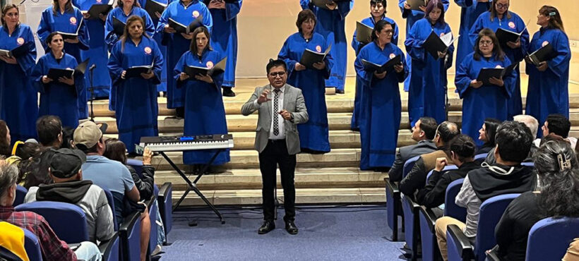 Funcionarias del coro del Hospital de Arica y del servicio de salud obtuvieron fondos del GORE Funcionarias del coro del Hospital de Arica y del servicio de salud obtuvieron fondos del GORE