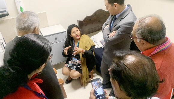 Consejo de participación indígena del Hospital de Arica visitó sala intercultural de parto