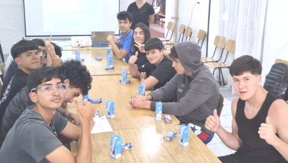 Tres organizaciones apoyaron al Servicio de Salud Arica y Parinacota en la prevención del alcoholismo Tres organizaciones apoyaron al Servicio de Salud Arica y Parinacota en la prevención del alcoholismo